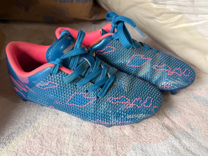 Blue Kids 1Y (Big Kids / Youth) Cleats (Used)