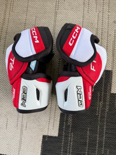 Junior Small CCM JetSpeed FT6 Elbow Pads (Used)