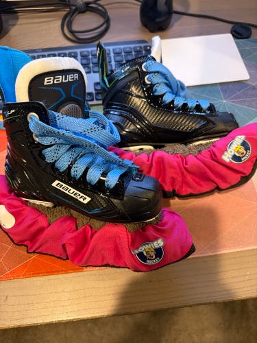 Bauer XLP Hockey Skates Regular Width 9 (Used)