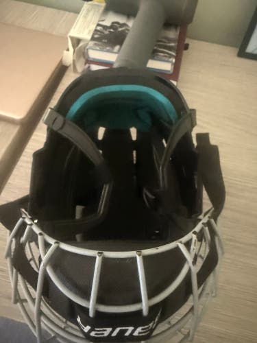 Small Bauer Prodigy Helmet (Used)