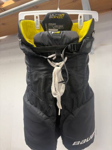 Youth Large Bauer Supreme Ultrasonic Hockey Pants (Used)