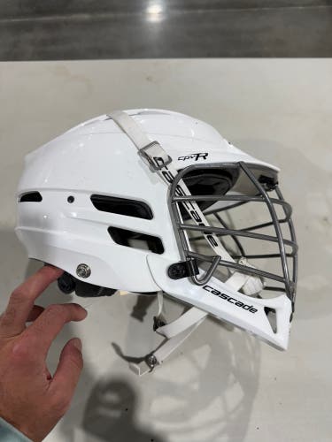 White Adult Cascade CPV-R Helmet (Used)