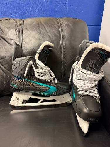 Bauer Supreme Fuse Hockey Skates 10 (New)