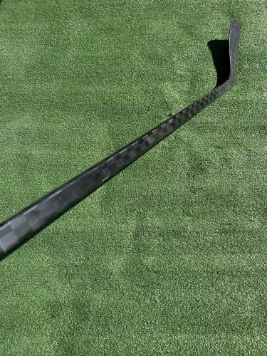 Senior Pro Blackout Extra Lite Hockey Stick | LH P92