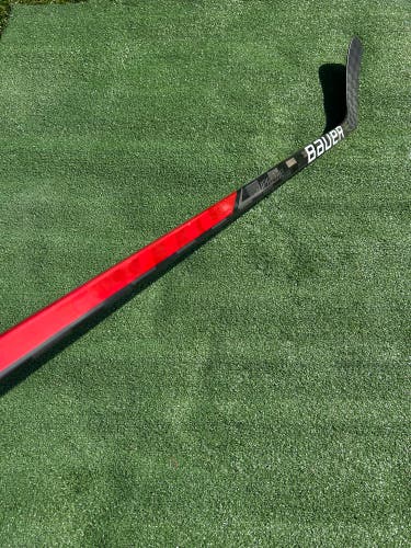 Senior Bauer Supreme Ultrasonic Hockey Stick | LH P88 “Terriers Hockey”