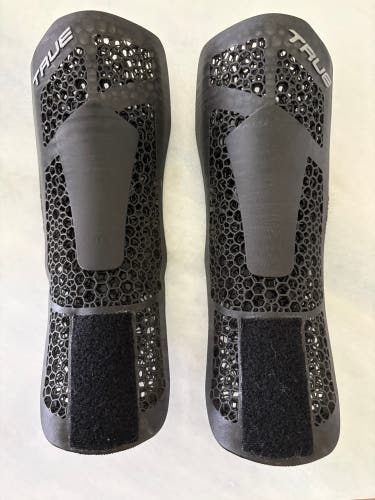 TRUE 3D Hockey Skate Tongues (used)
