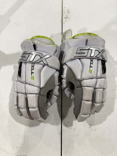 White XS STX Cell vi Lacrosse Gloves (Used)