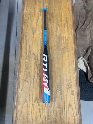 Easton Rival Alloy Softball Bat (-6) 28 oz 34" (Used)