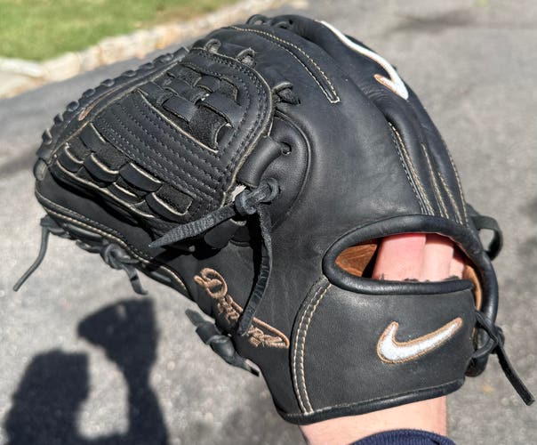 Nike Diamond Elite LH Baseball Glove 12" (Used)