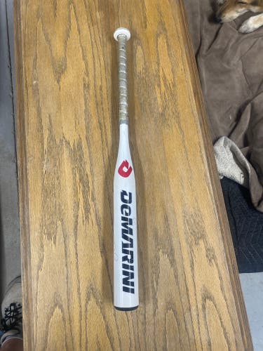 DeMarini Tempest Fastpitch Softball Bat (-9) 20 oz 29" (Used)