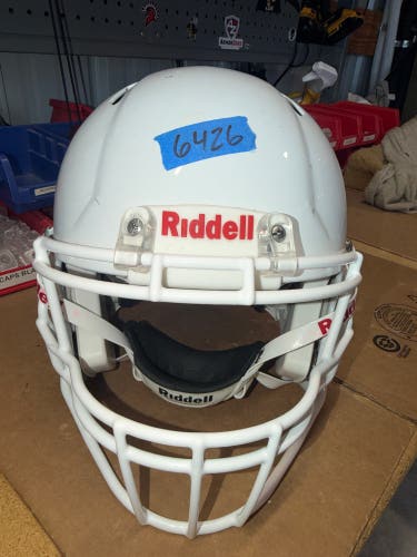 USED RIDDELL SPEED ICON ADULT HELMET - LARGE - WHITE METALLIC