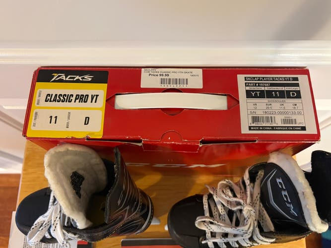 CCM Hockey Skates