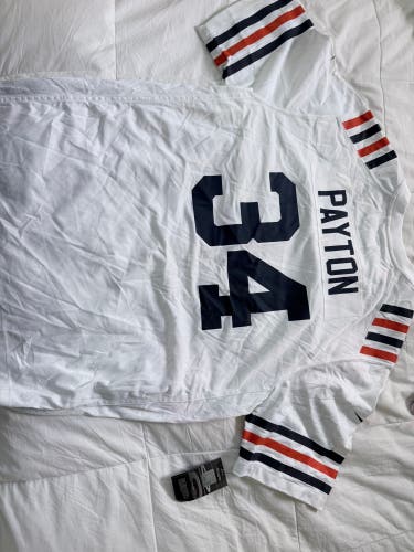 White XL Men's Nike Jersey (Used)