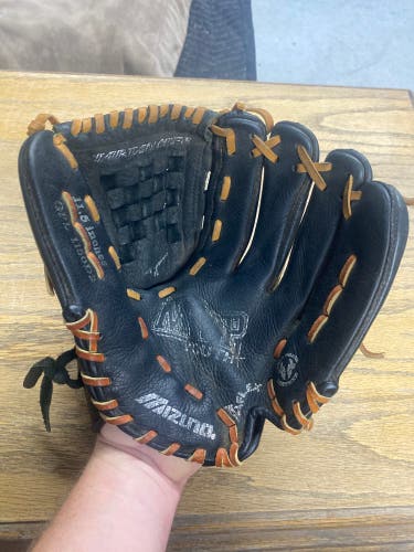Mizuno MVP RH Infield Baseball Glove 11.5" (Used)