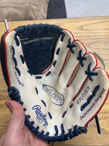 Rawlings Players Series & PlayMaker Series RH Infield Baseball Glove 9.5" (Used)