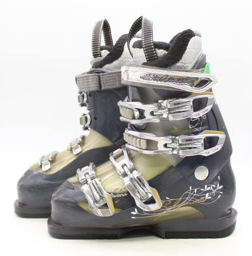 Salomon Divine 770 Women's Ski Boots - Size 6.5 / Mondo 23.5 Used