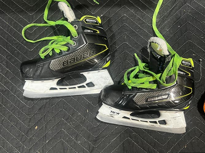 Bauer GSX Hockey Goalie Skates youth 13 (Used)