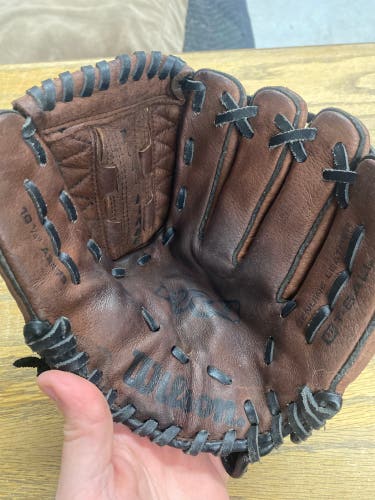 Wilson PRO RH Tee Ball Infield Baseball Glove 10.5" (Used)