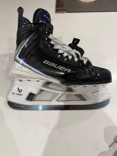 Bauer Vapor Flylite Hockey Skates 8.5 (Used)