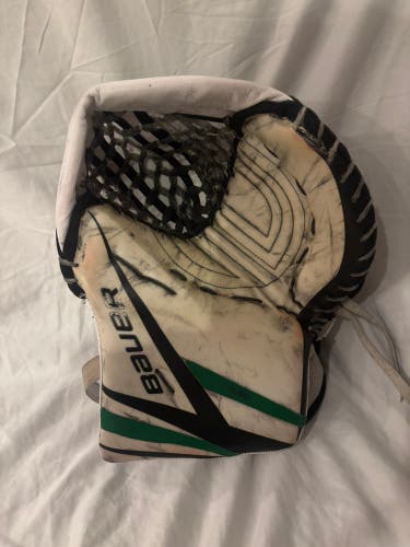Bauer Hyperlite Regular Pro Stock (Used)