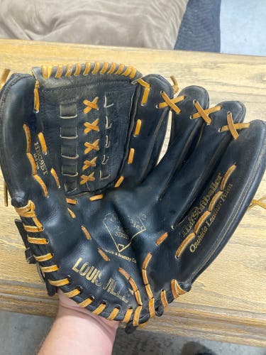 Louisville Slugger The softballer RH Outfield Softball Glove 13.5" (Used)