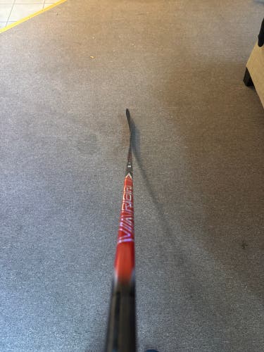 Senior Bauer Vapor Flylite Right Handed Hockey Stick 82 Flex Pro Stock (New)