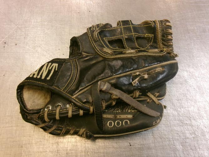 Used GIANT BB/SB Glove RH Throw Black 10" 11339-S000207314