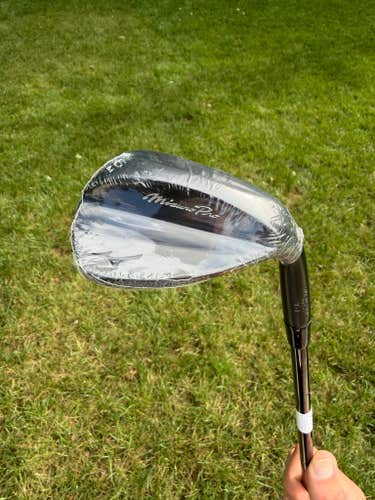 Mizuno Pro T-1 Black Ion Sand Wedge 56 / 10 KBS Wedge Flex 35.25" NEW