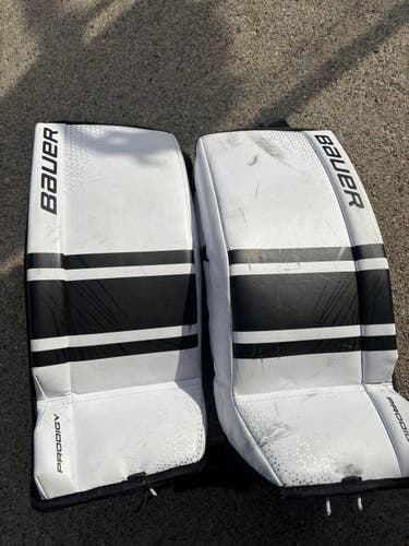 22" Bauer Prodigy Goalie Leg Pads (Used)