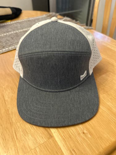 Melin Gray Adult Unisex One Size Fits All Hat (Used)