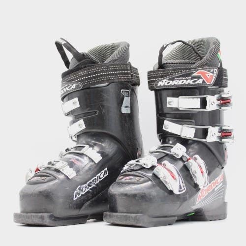 Nordica Doberman Team 60 Kids Ski Boots - Size 5.5 / Mondo 23.5 Used