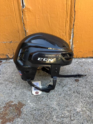 Black Large CCM Tacks 210 Helmet