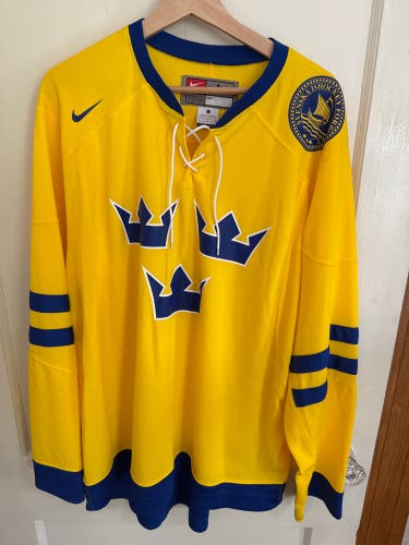 Sweden Hockey Jersey Nike Large IIHF HOME