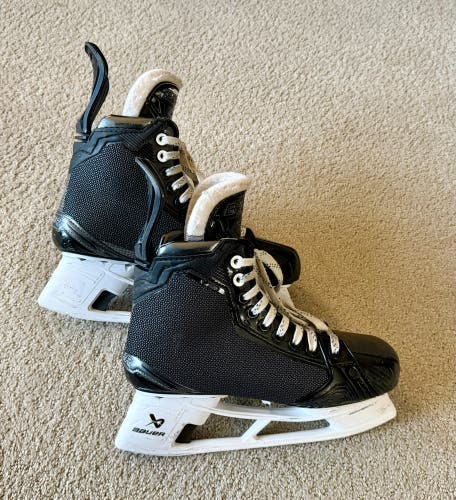 Black 2024 Bauer Supreme M50 Pro Hockey Skates 7 (Used)