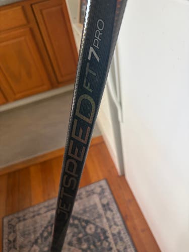 Senior CCM JetSpeed FT7 Pro Right Handed Hockey Stick 90 Flex Pro Stock (New)