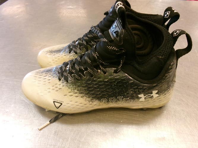 Used Under Armour Adult FB Cleats Black Senior 8 11339-S000206950