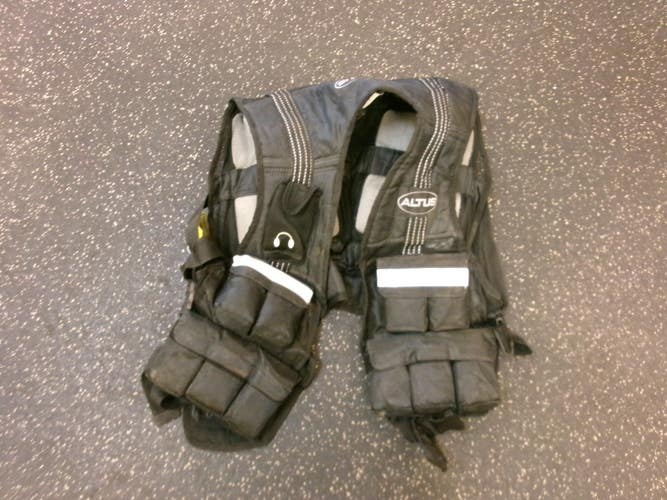 Used Altus Weight Vest 11339-S000206692