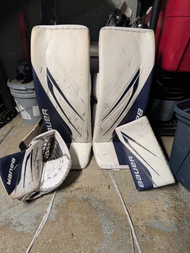 34" 2024 Bauer Hyperlite 2 Regular Goalie Full Set (Used)