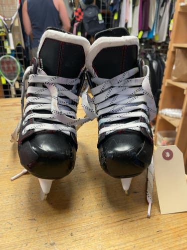 Bauer X300 Size 9C Hockey Skates