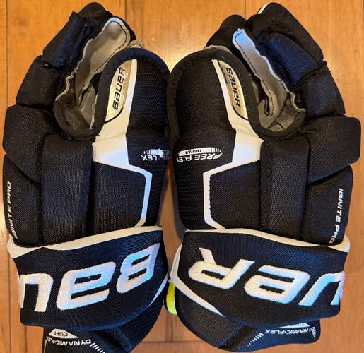 Bauer Supreme Ignite Pro Gloves 14" Pro Stock Black (Used)