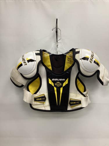Used Bauer SUPREME ONE 40 Youth Shoulder Pads LG 11851-S000053348