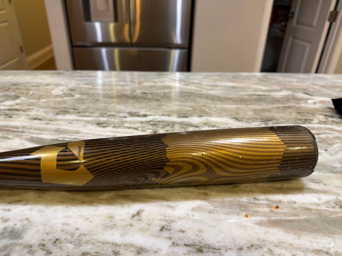 2024 DeMarini Voodoo One Alloy BBCOR Certified Bat (-3) 29 oz 32" (Used)