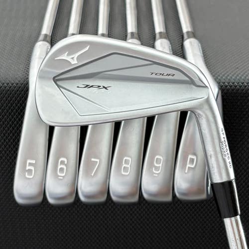 MIZUNO JPX 923 TOUR IRON SET 4-P