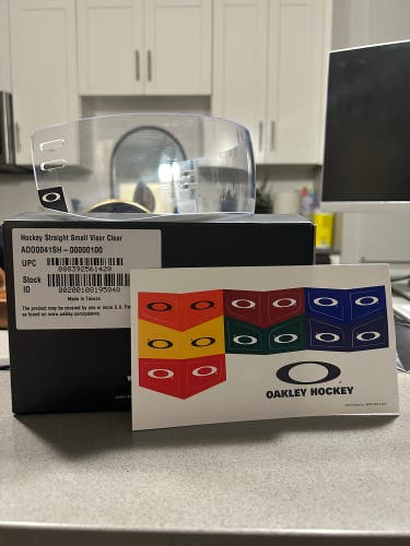Oakley Straight Cut (New)