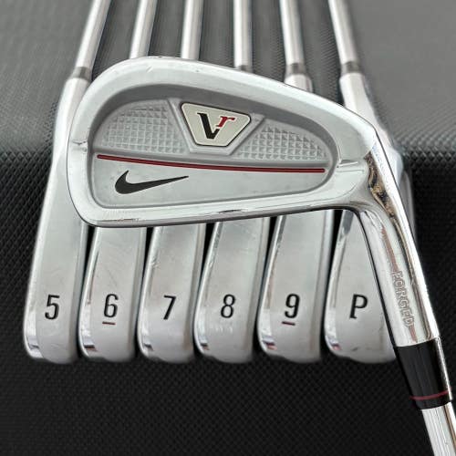 NIKE VR SPLIT CAVITY IRON SET 4-P