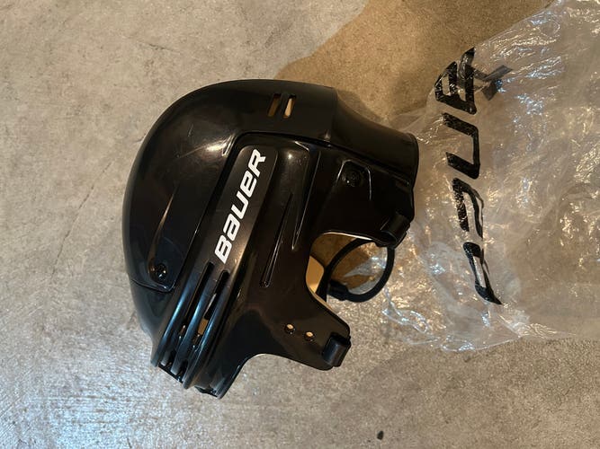 Large Bauer 4500 Helmet (New)
