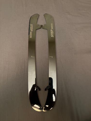 CCM Step Steel blacksteel 280 mm (New)