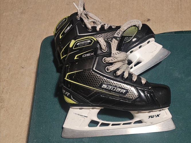Bauer Youth Hockey Goalie Skates