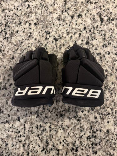 Bauer X Black Hockey Gloves 8" (Used)
