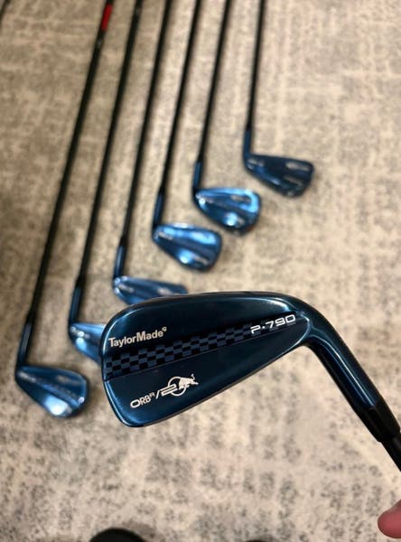 TaylorMade Pursuit Collection Oracle Red Bull P790 4-PW Iron Set